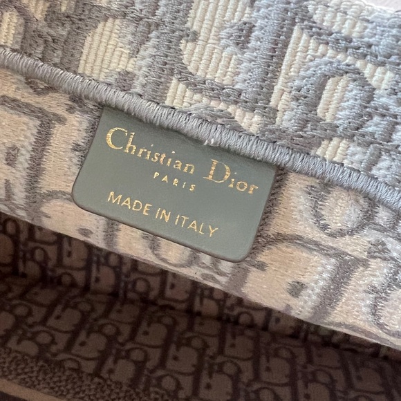 SOLD Authentic Christian Dior MEDIUM DIOR BOOK TOTE - Picture 10 of 11